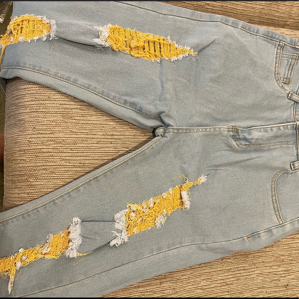 Fashionable Jeans.